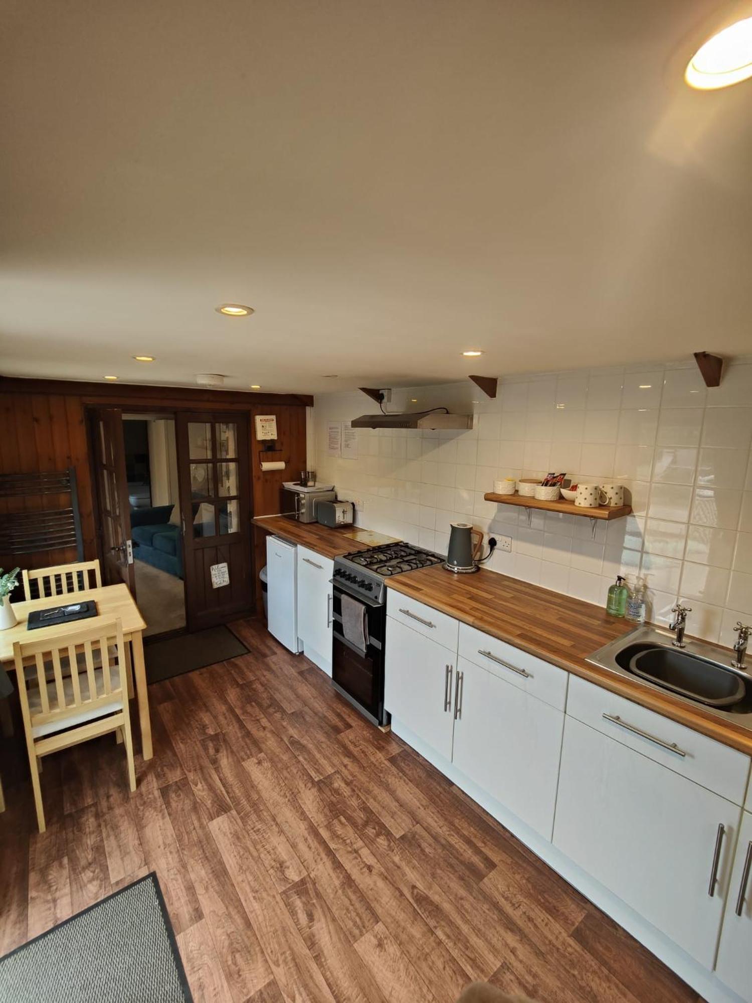 The Garden Lodge Llynclys Extérieur photo
